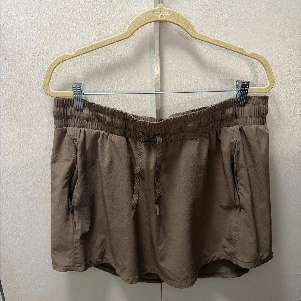 Athletic Women's Tan Skort